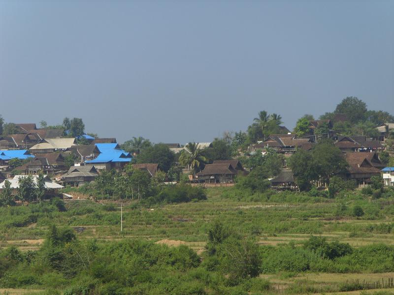 data-lemmaid="5622791">西双版纳傣族自治州 /a>勐腊县,地处 a