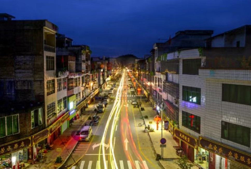  p>平台镇,广东省云浮市 a target="_blank" href="/item/郁南县