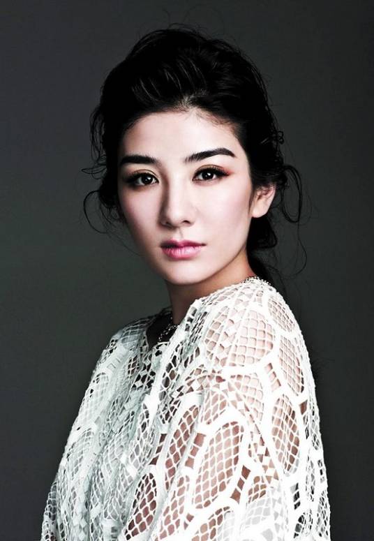 黄奕（中国内地影视女演员、歌手）_百度百科