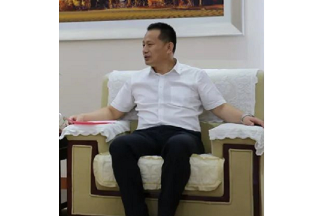张斌