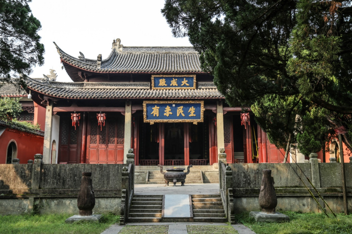 浙江衢州纪念孔子诞辰2573年，孔庙不在曲阜么？浙江这个正不正宗_百科TA说