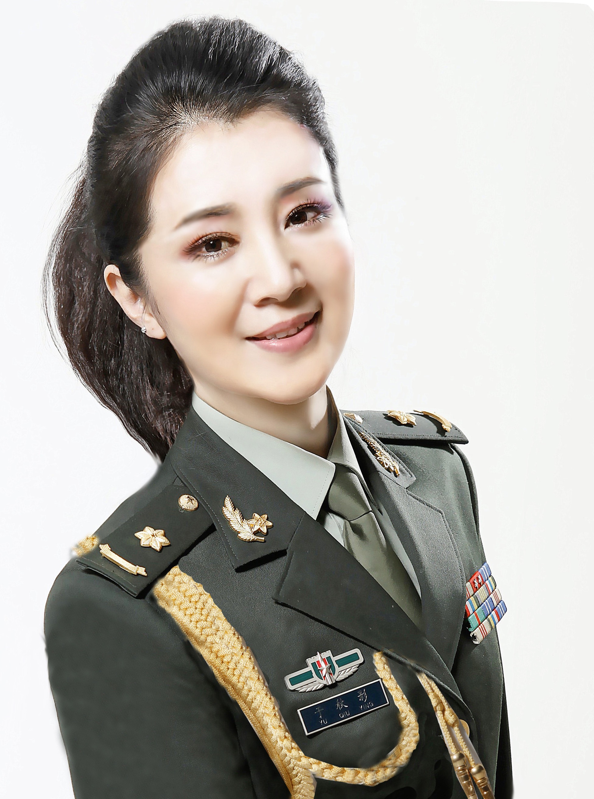 著名军旅女高音 a target="_blank" href="/item/歌唱家/6461176"
