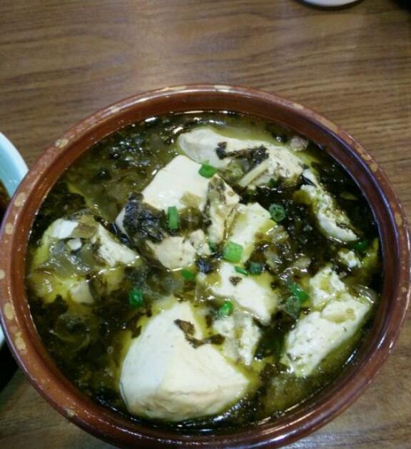 咸菜炖豆腐
