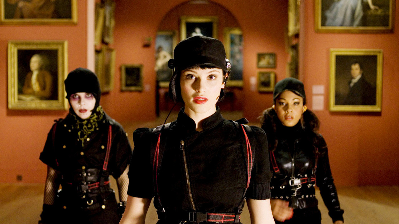  p>《新乌龙女校》是由 a target="_blank" href="/item/奥利弗·帕克