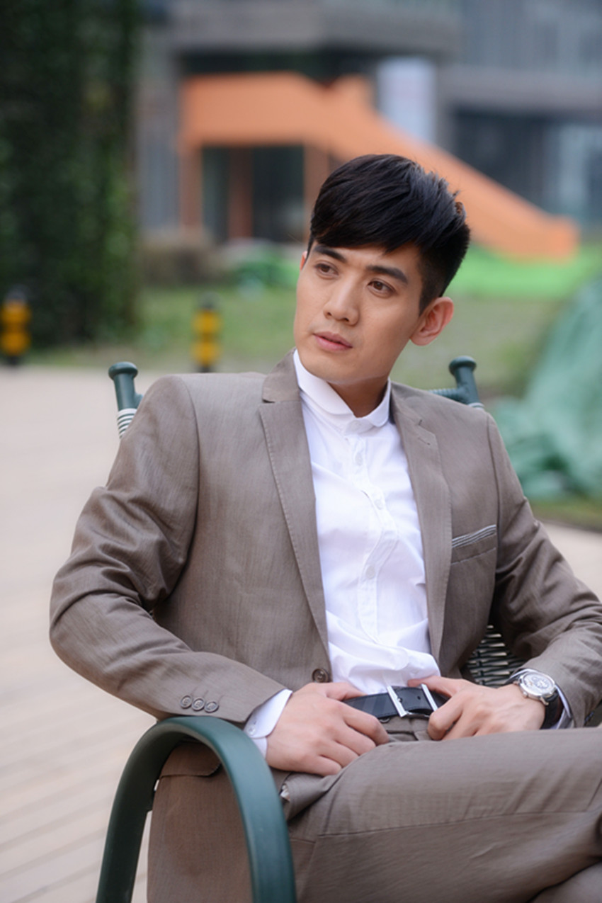 id="gnrthqln8y">徐箭,1975年10月26日出生于山东济南,中国男演员任 