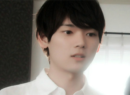  p>入江直树是在漫画《淘气小亲亲》中登场的虚拟角色,由 a href="#"