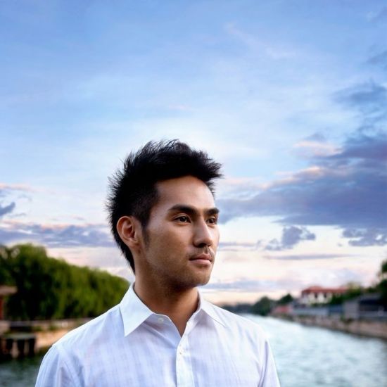  p>中孝介(あたり こうすけ),1980年7月13日出生于日本鹿儿岛县名濑市