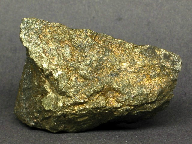  p>镍黄铁矿是一种镍和铁的 a href="#" data-lemmaid="8289770">