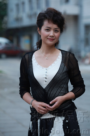  p>宋纪妍(cindy),本名沈海欣,1986年7月23日出生于台湾省,中国台湾