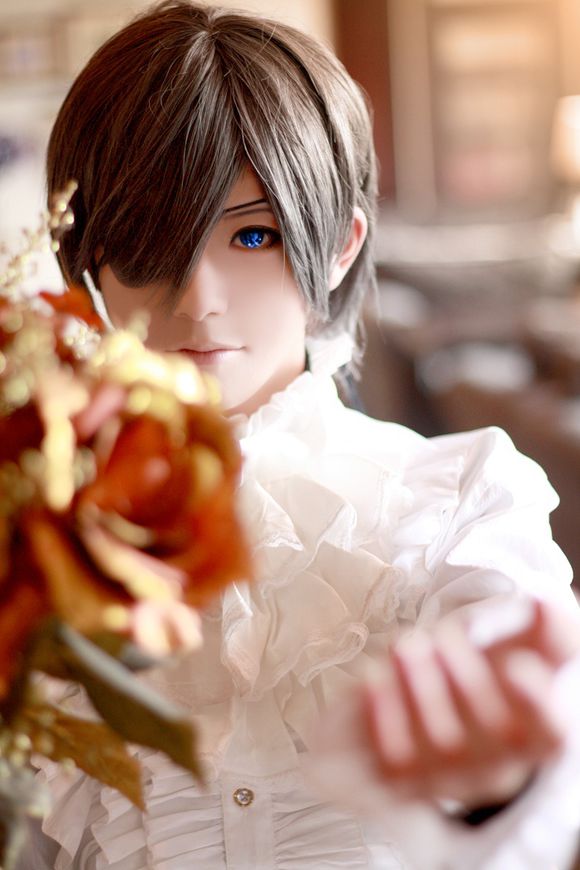  p>coser竿竿,出生于6月30日的coser,他的cos作品以可爱著称,本人可爱