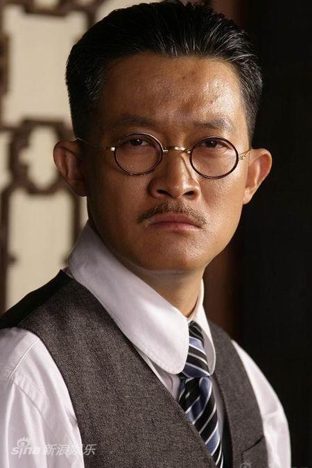  p>张吉安,电视剧《 a target="_blank" href="/item/铁梨花/30869"