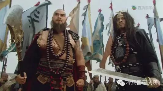 抗战大刀的宋代祖先，精工制作的夹钢宋手刀什么样？_百科TA说