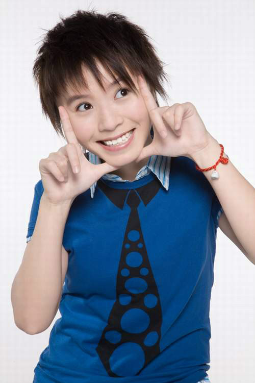  p>《崽崽》是 a target="_blank" href="/item/黄雅莉/150371" data