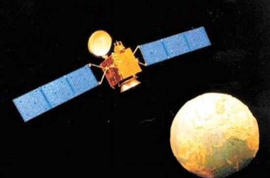  p>东方红三号卫星是中国第一代采用三轴稳定技术的同步卫星,主要用于