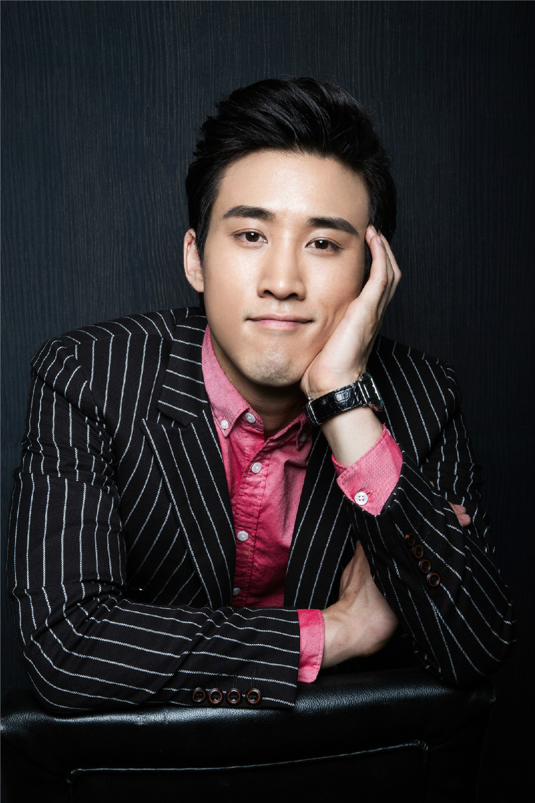  p data-id="gnbvxcqwsl">易扬(jerry liau),1