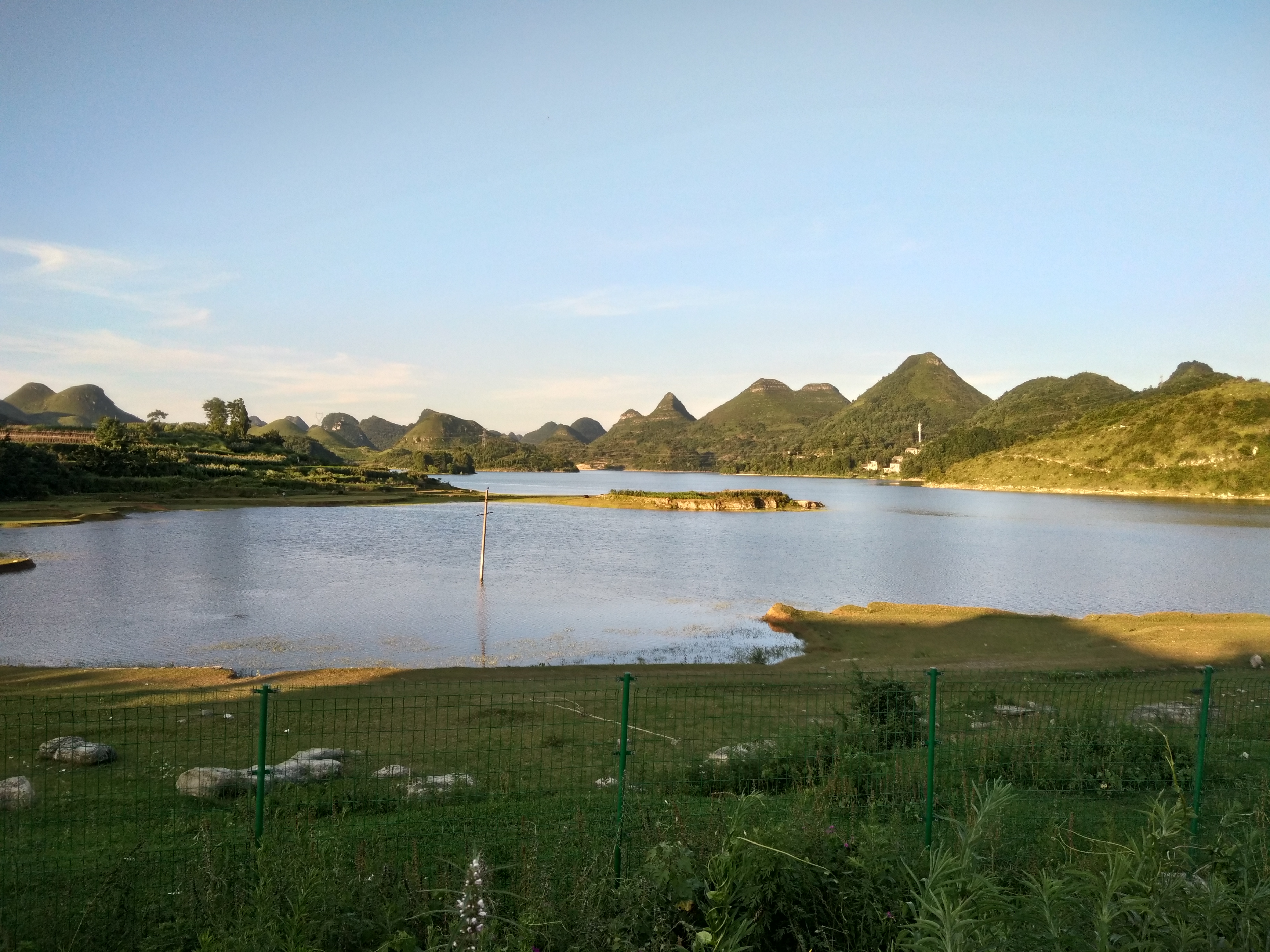  p> b>桂家湖水库 /b>位于贵州省镇宁布依族苗族自治县北部可梦河上游