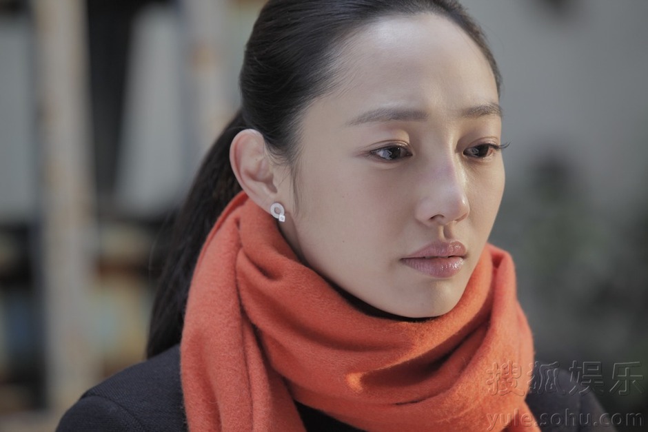 北京完美影视传媒有限责任公司投资出品的都市职场情感电视剧,由滕华