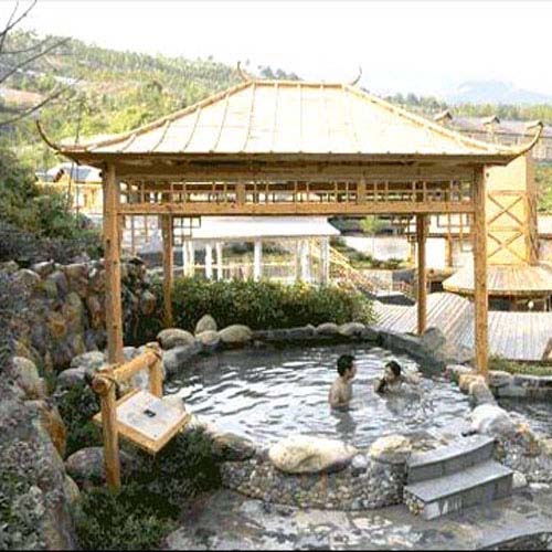  p> a target="_blank" href="/item/庐山龙湾温泉度假村/5500821"