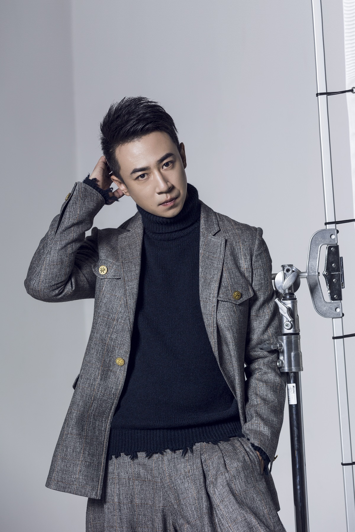 ="go18uvusev">张维伊,1988年1月9日出生于北京市,中国内地影视男演员