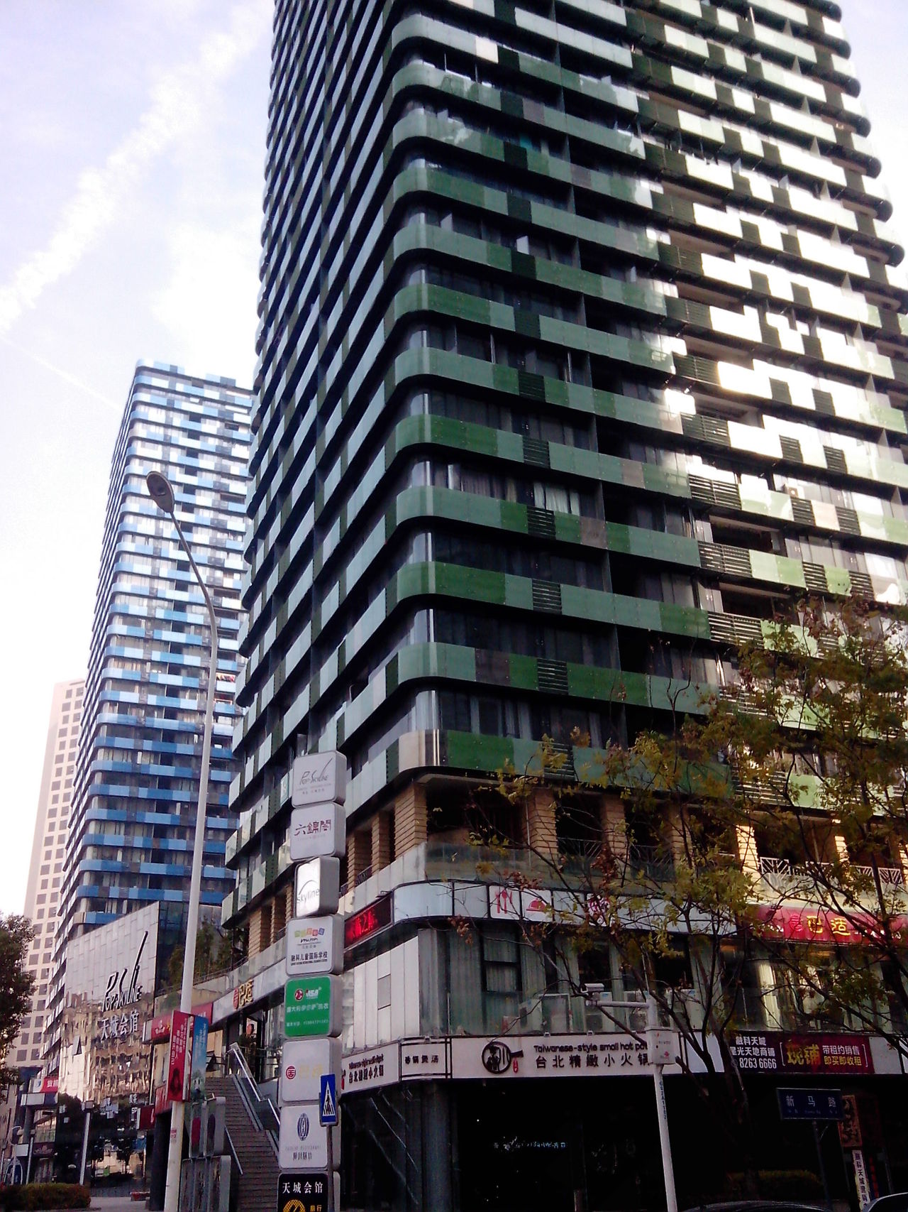 data-lemmaid="3979753">融科天城 /a>项目位于武汉市内环线,汉口中心