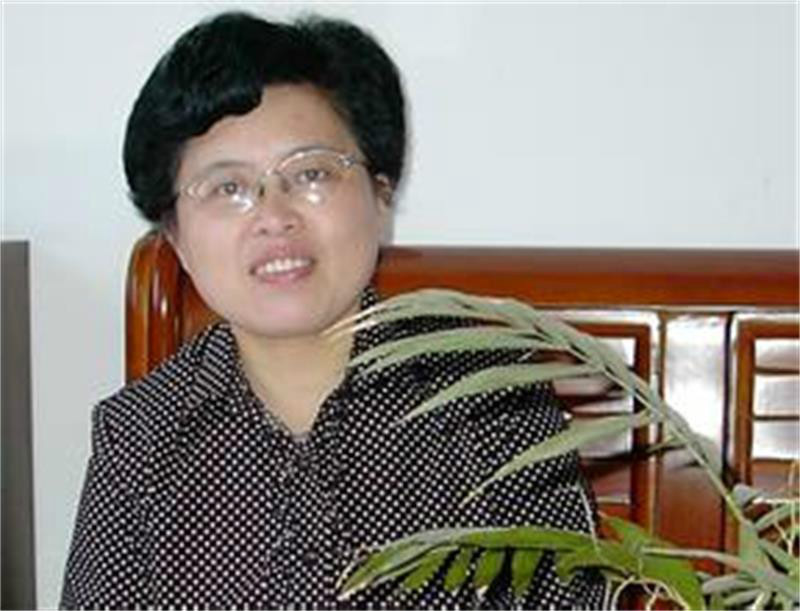  p>1956年11月4日出生于芜湖市,现任赭山小学校长, a target="_blank"