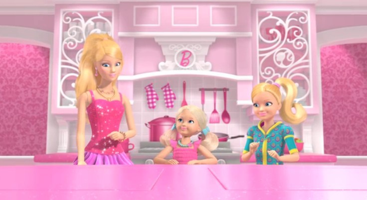  p>《芭比之梦想豪宅》(barbie: life in the dreamhouse)是一部由