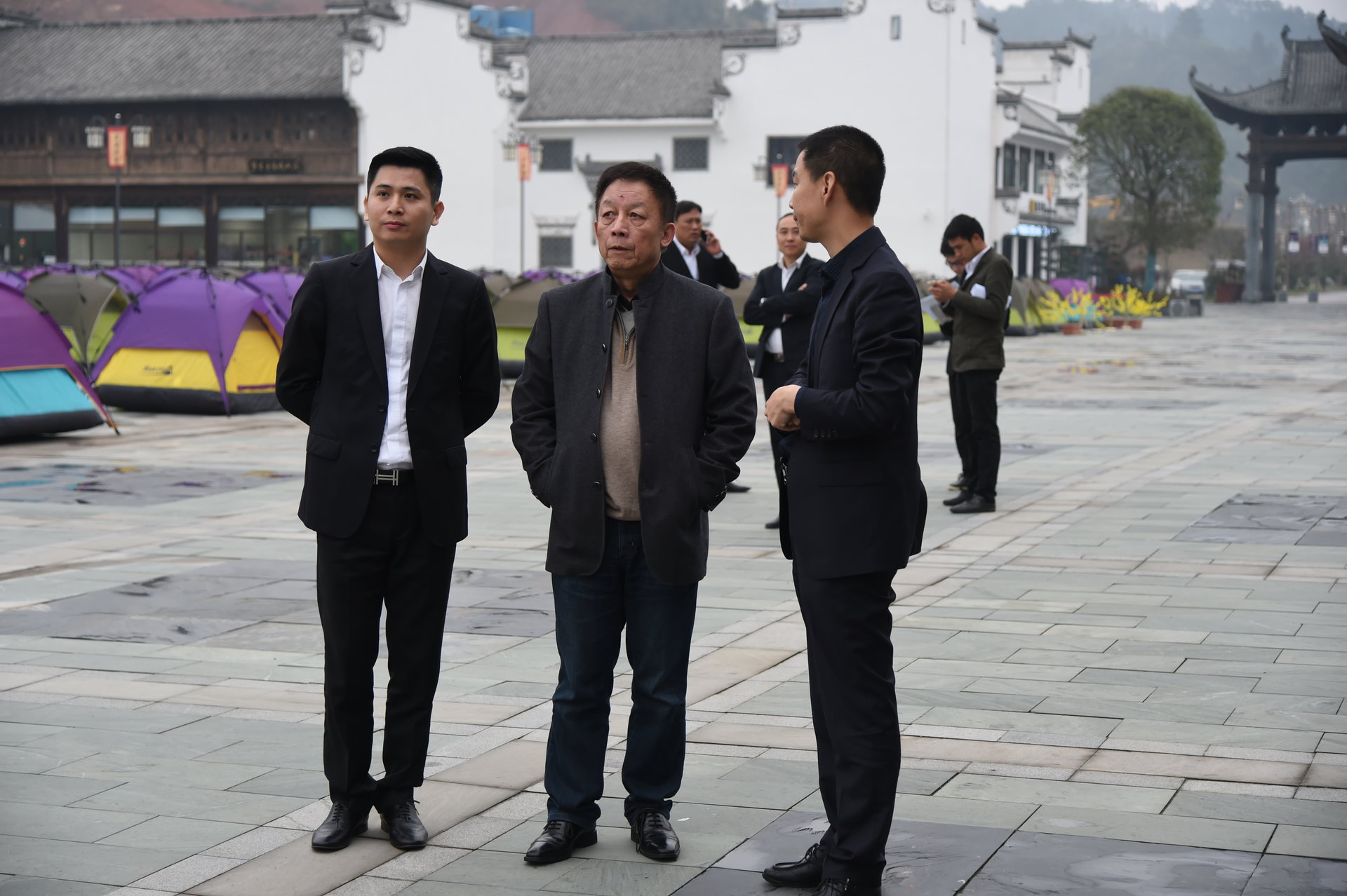 刘汉军1985年10月16日生于江西 a target="_blank" href="/item/上饶