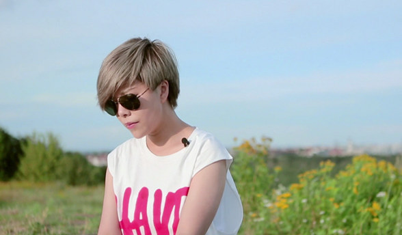  p>《说走就走》是内地女歌手 a target="_blank" href="/item/莫艳琳