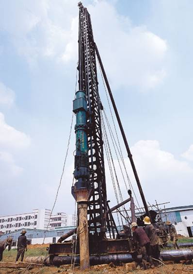 6m,施工方法是将各种预先制作好的桩沉至地基内达到所需要的深度.