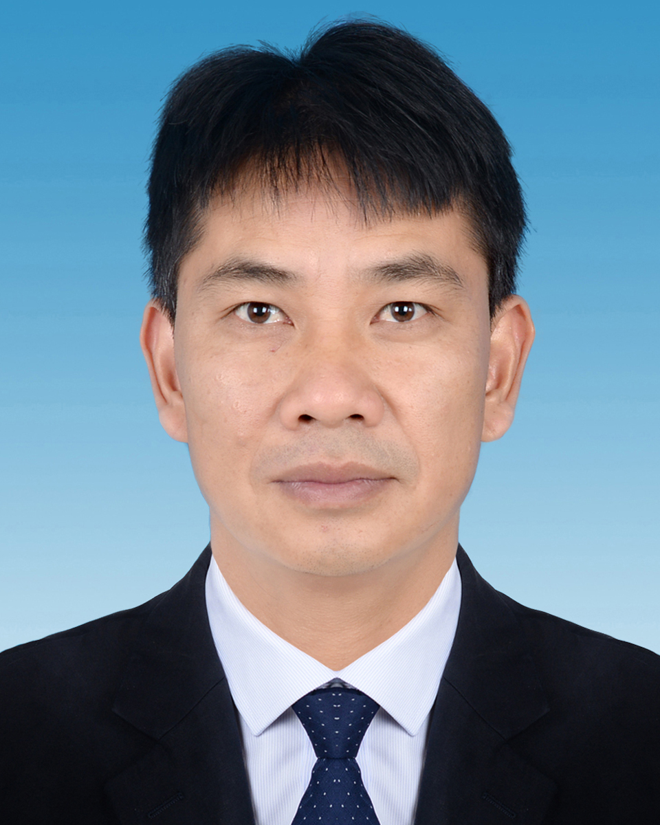 现任贵州省册亨县工业和科学技术局(大数据局,商务局)党组书记,局长