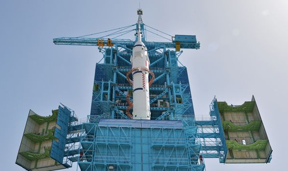 ov28k13">神舟十号,简称"神十",是中国载人航天工程发射的第十艘飞船