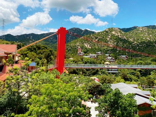  p data-id="t1t668kujmjk">清境桃源位于泉州市南安市丰州镇环山水吼