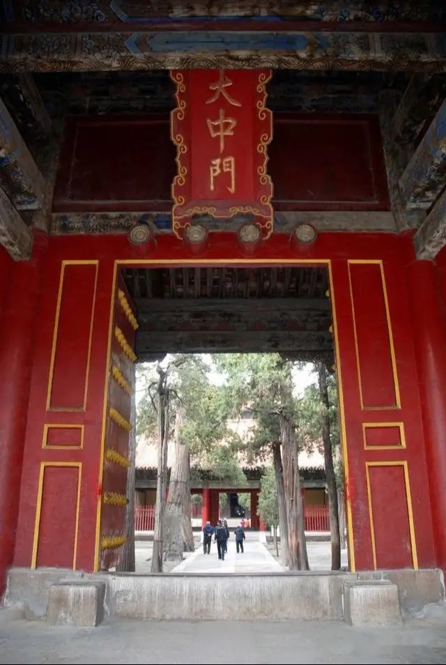 曲阜孔庙、孔林和孔府_百度百科
