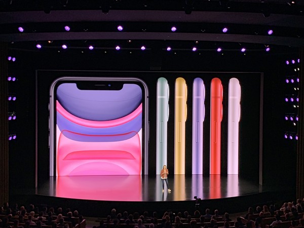 苹果新品发布会，iPhone11发布_百科TA说
