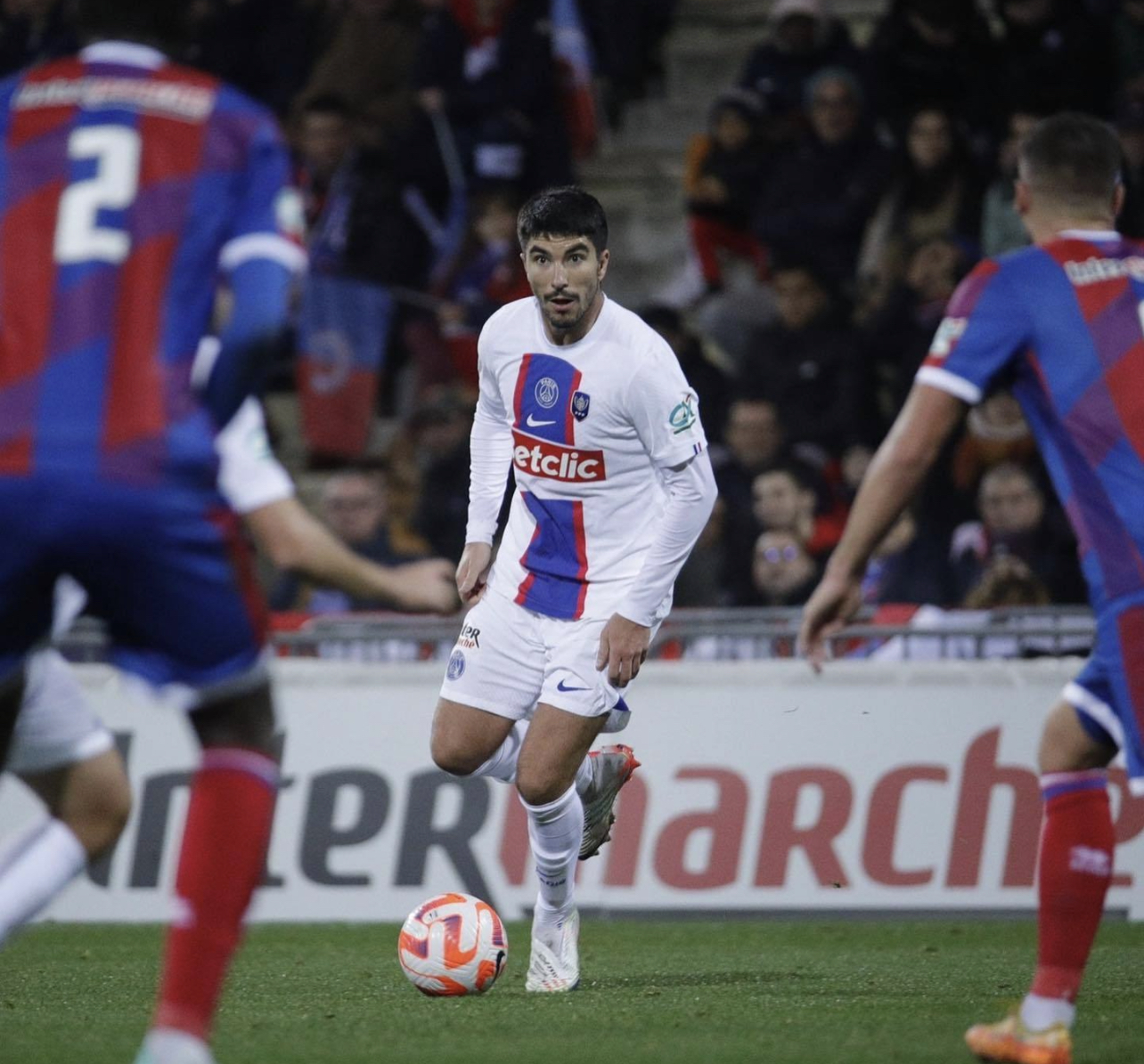 soler),1997年1月2日出生于 a target="_blank" href="/item/西班牙