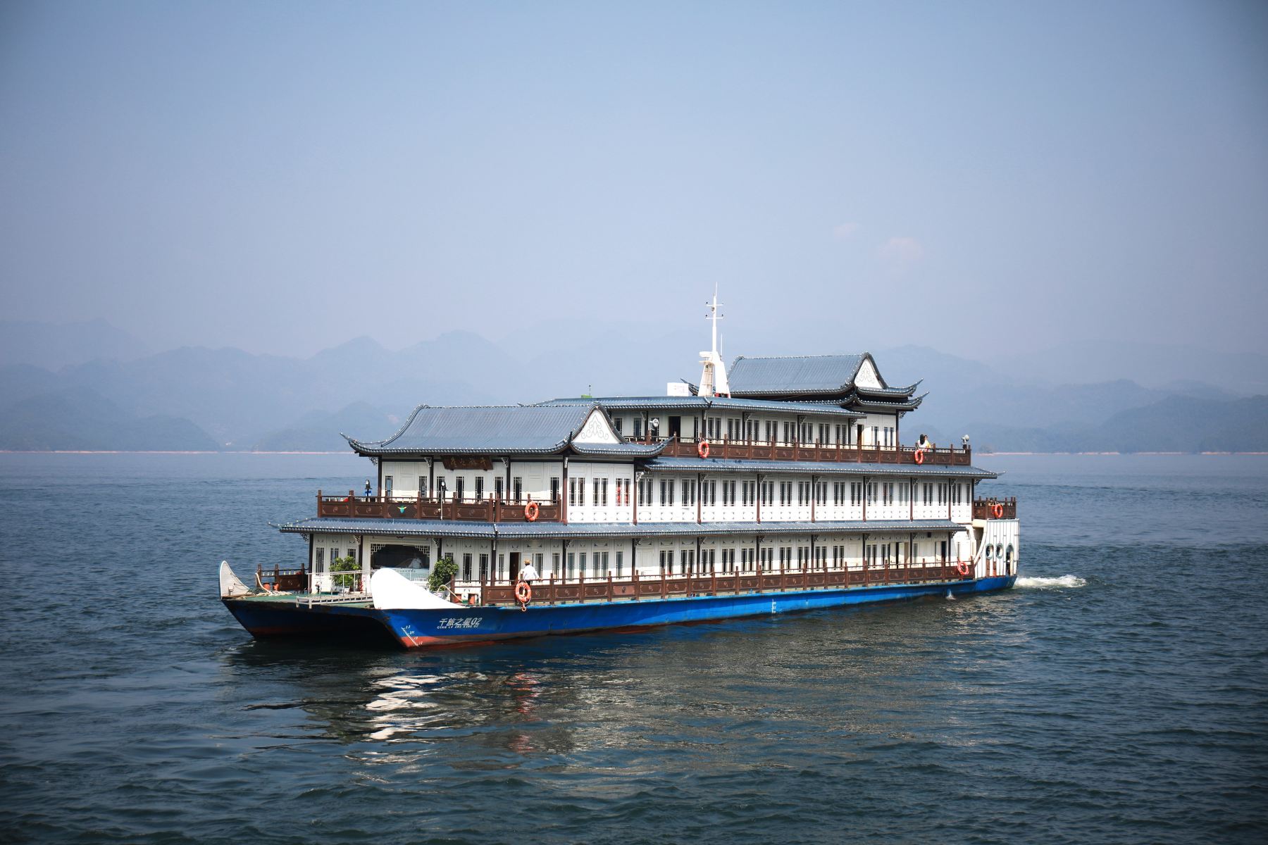 千岛湖梦想2号豪华游船