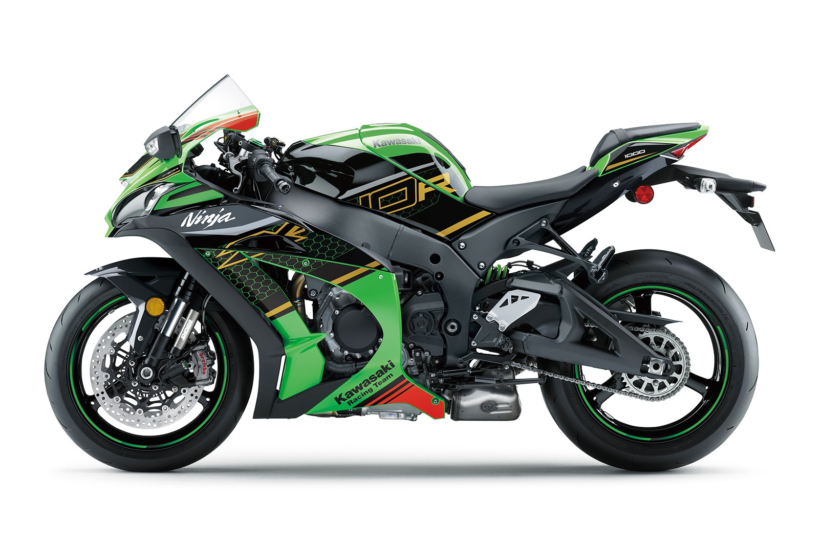 2006 zx-10r是一款更加偏向于赛道定位的超级摩托车,特别是对于那些