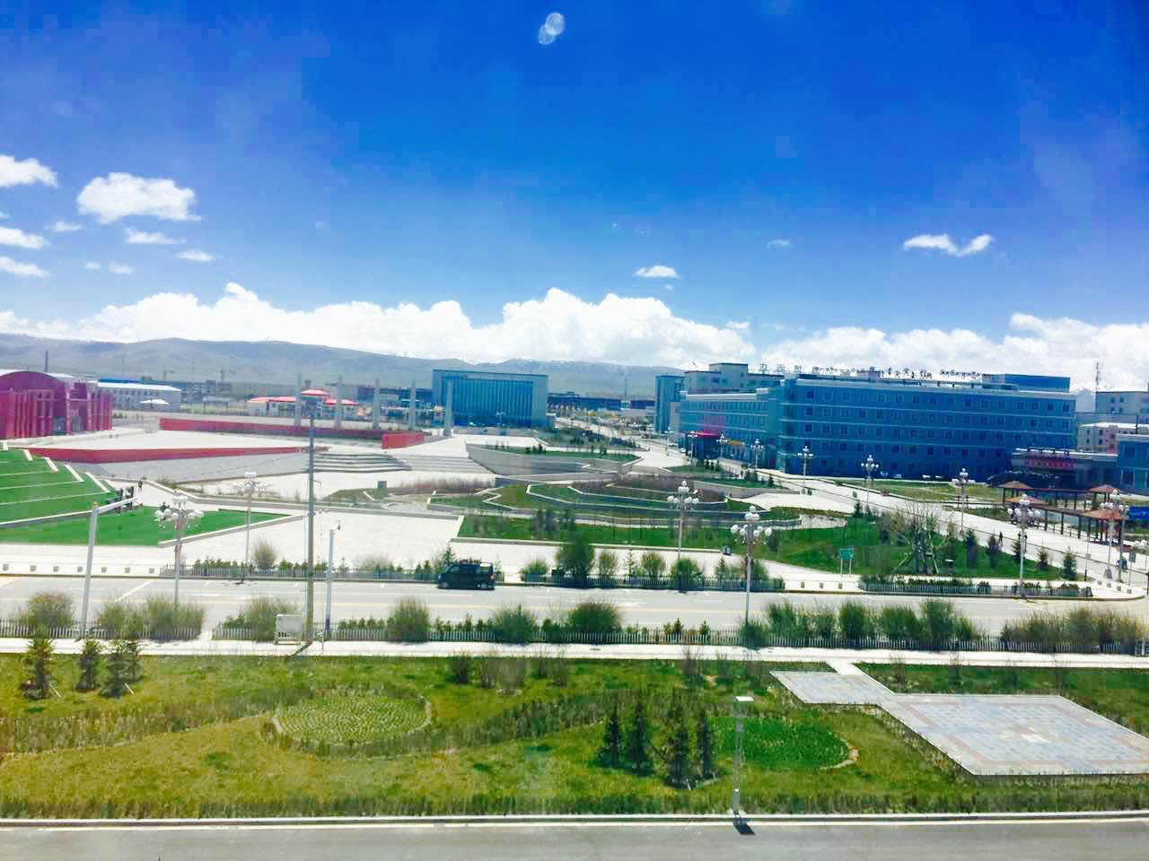 天峻县,隶属于青海省 a target="_blank" href="/item/海西蒙古族藏族