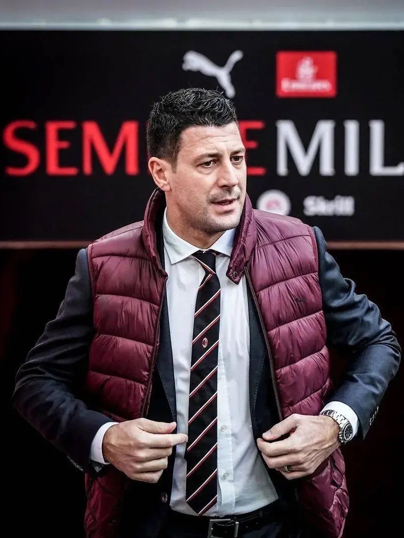 丹尼尔•博内拉