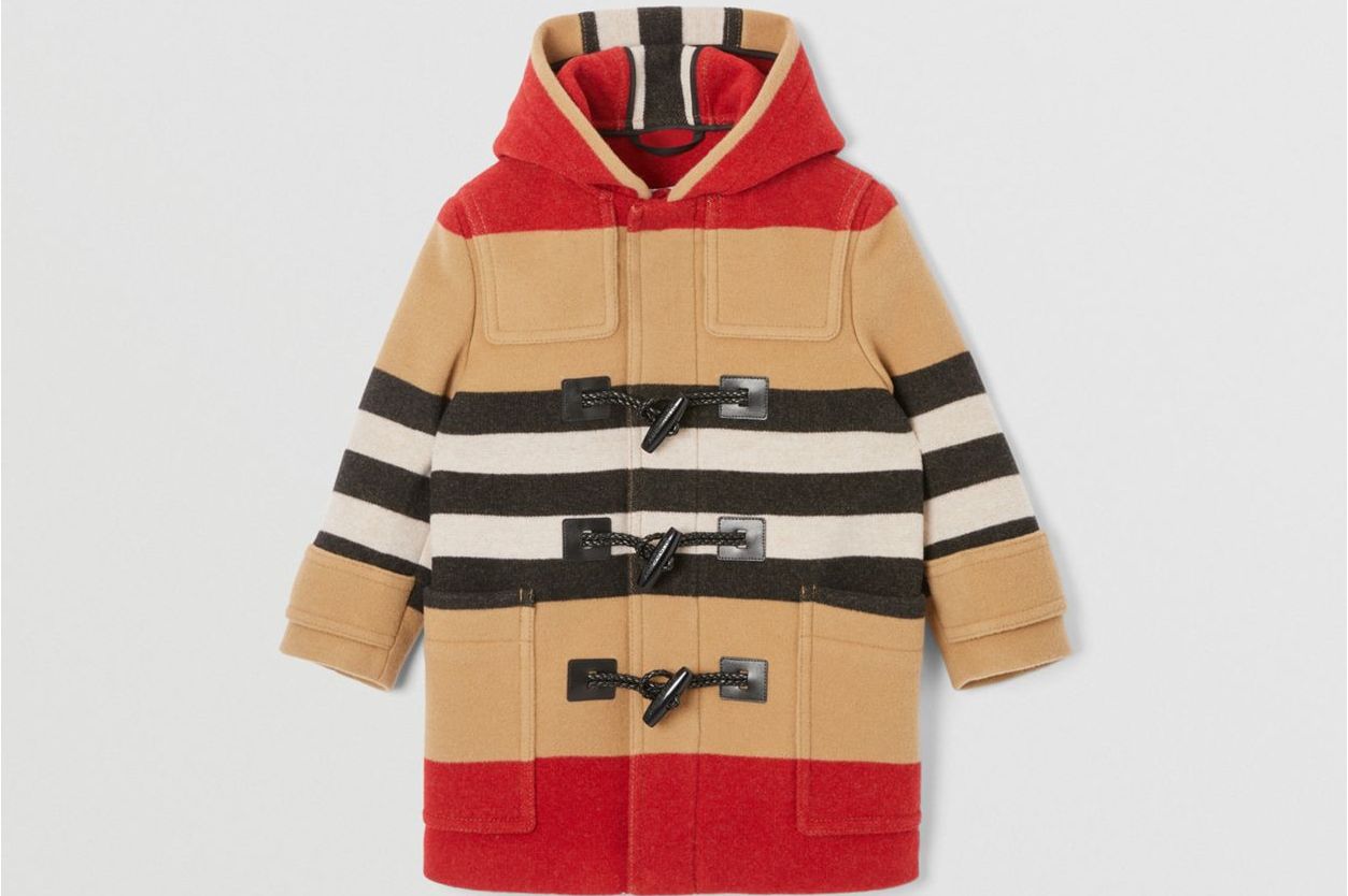  p>标志性条纹羊毛牛角扣大衣是博柏利品牌旗下的一款产品. /p>