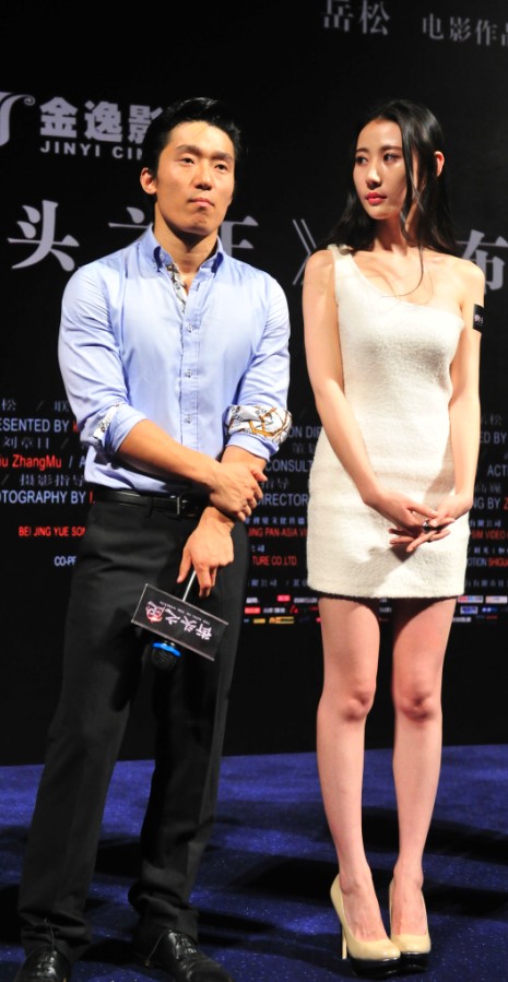  p>李宇菲,1987年3月13日出生于北京市,毕业于中央戏剧学院,澳大利亚