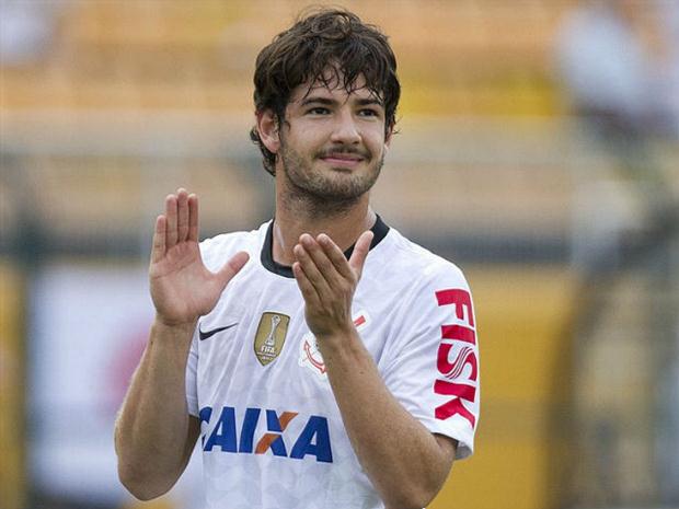  p>亚历山大·帕托(alexandre pato),全名亚历山大·罗德里格斯·达