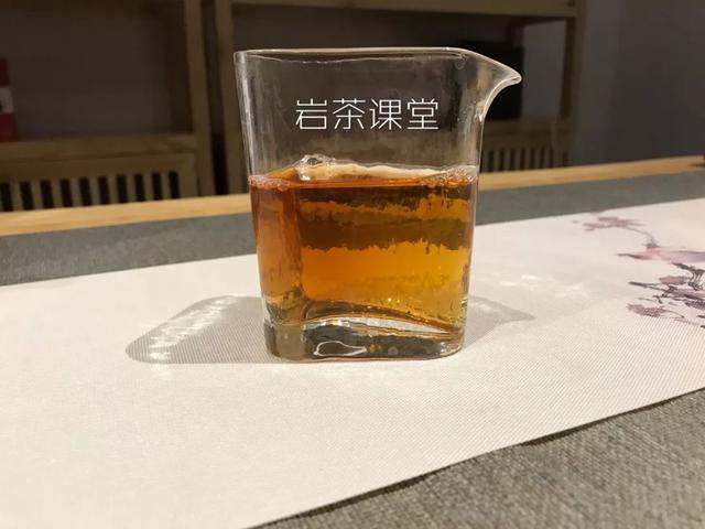 武夷岩茶大红袍，喝起来是什么味道？_百科TA说