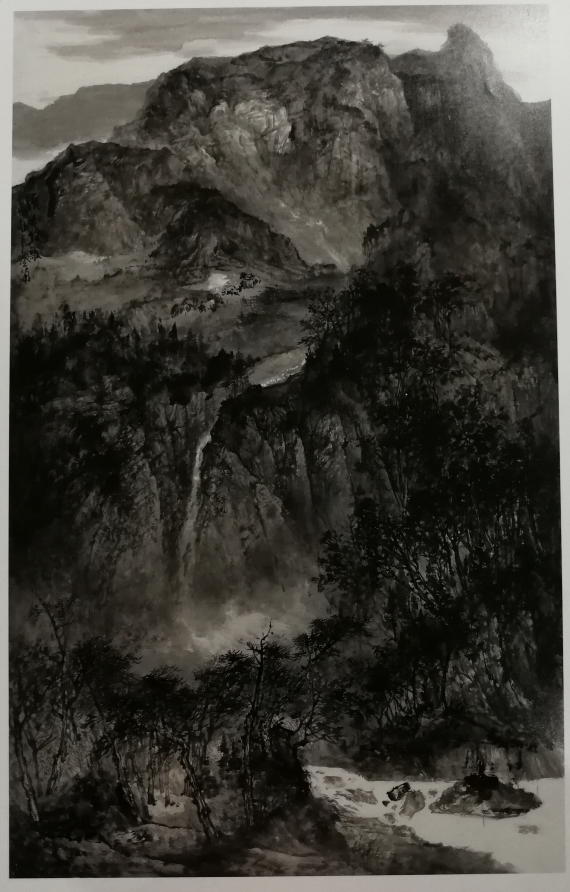  p>谢金兰,四川绵阳市人,1969年生于四川广安, 自