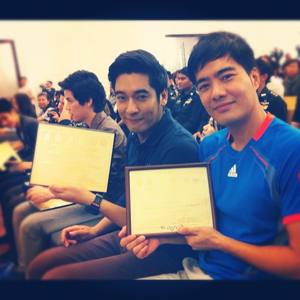  p>维拉帕特·苏帕派布尔(vee),1979年9月9日出生,泰国7台男演员.