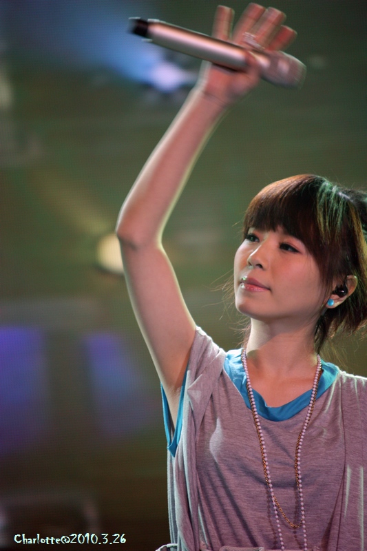 《 a target="_blank" href="/item/2005超级女声/23682300" data