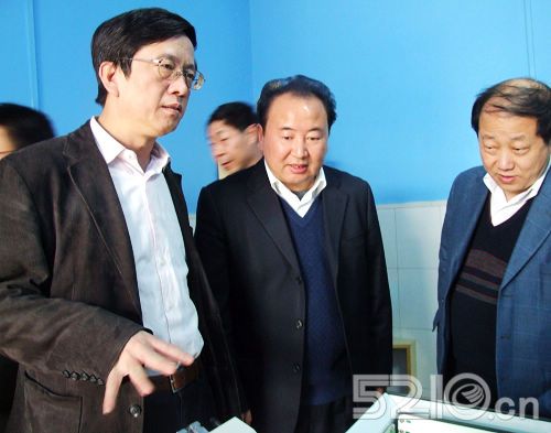 张仁良（上海华谊集团股份有限公司原监事会主席）_百度百科