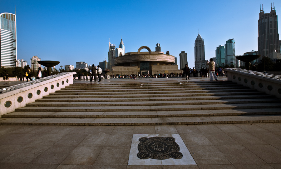 上海市人民广场