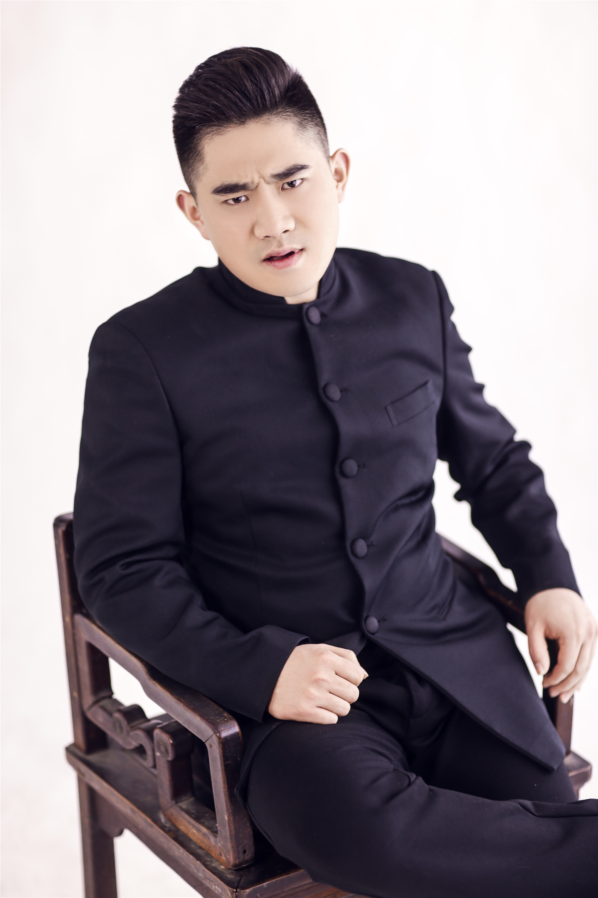 口技演员,歌手,喜剧演员