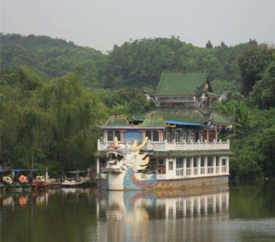 ">白马镇,隶属于 a target="_blank" href="/item/四川省/15626925"